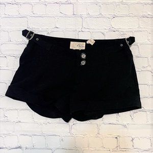 Guess Shorts with side buckle Sz 26